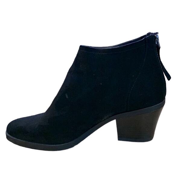 JustFab Jordi black faux suede ankle booties chunky heel 2.5” size 8 - Picture 7 of 8